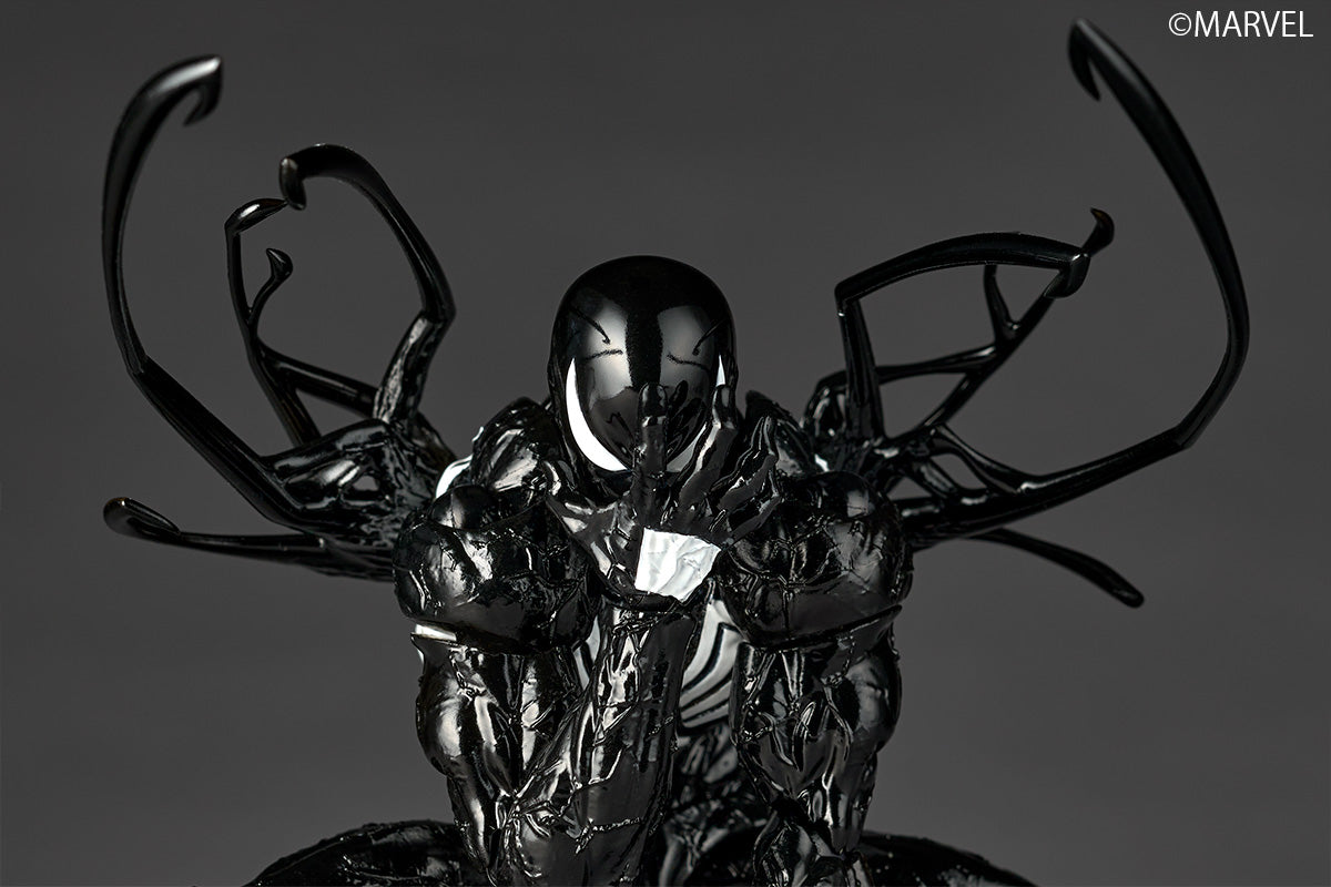 Revoltech Amazing Yamaguchi Symbiote Spider-Man NR105 | Preorder