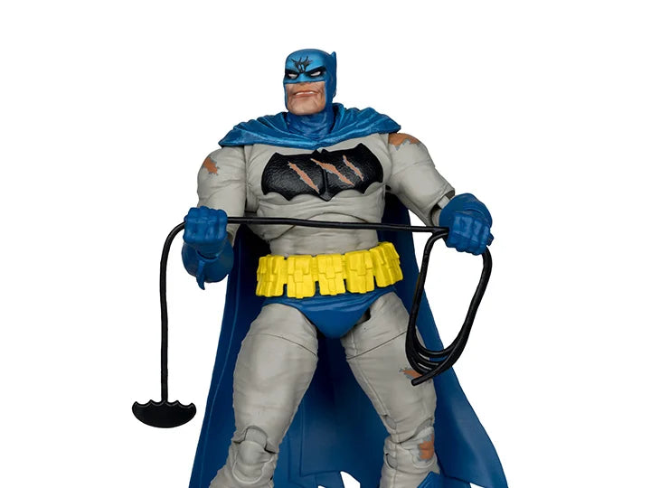 The Dark Knight Returns DC Multiverse Collector Edition Batman (Blue Battle Damage)