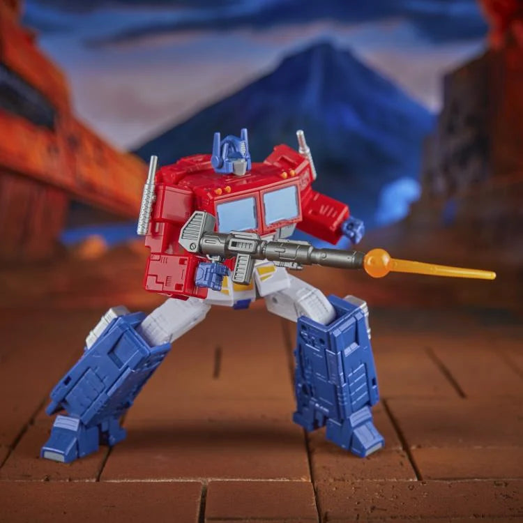 The Transformers: The Movie Studio Series 86-31 Commander Class Optimus Prime Action Figure