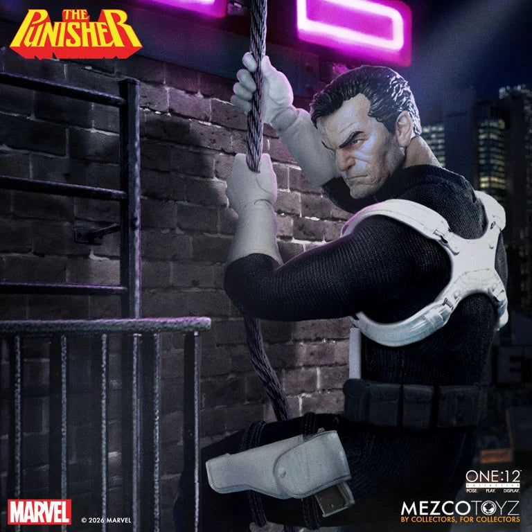 Mezco One 12 Collective The Punisher Action Figure Marvel Comics Collectible