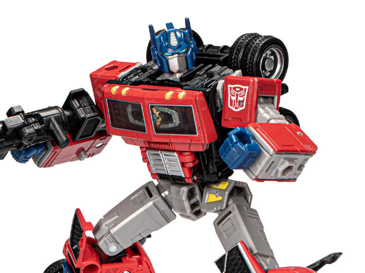 Transformers Generations Leader Optimus Prime [Volvo VNR 300]