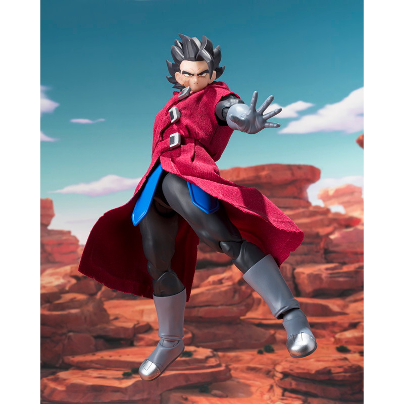 S.H.Figuarts Dragon Ball Legends Giblet Super Saiyan God Action Figure