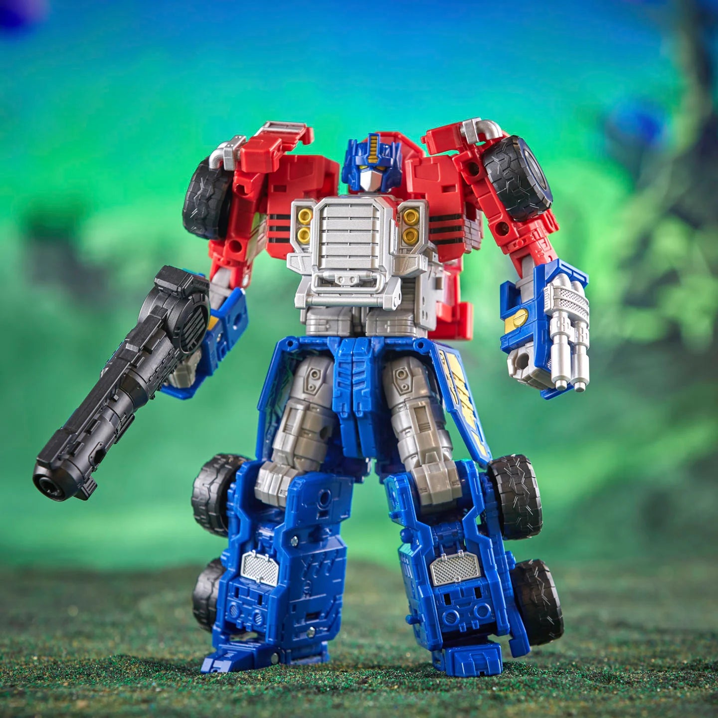 Transformers Legacy Evolution Commander Class Armada Universe Optimus Prime Action Figure