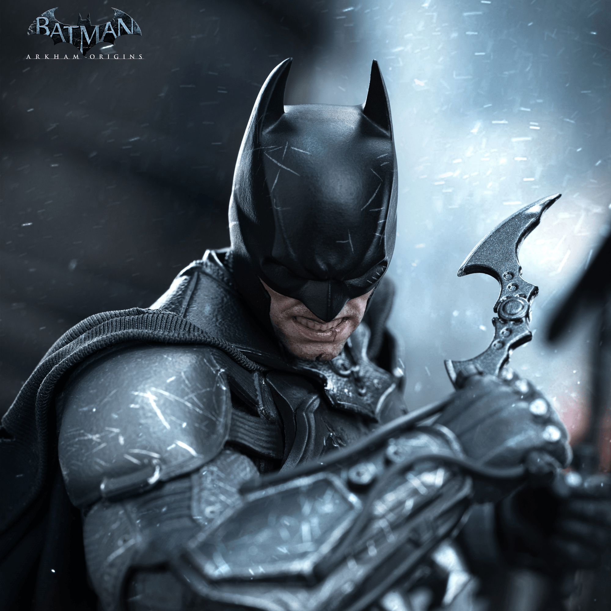 Batman: Arkham Origins - Batman (Battle Damaged Version) Action Figure