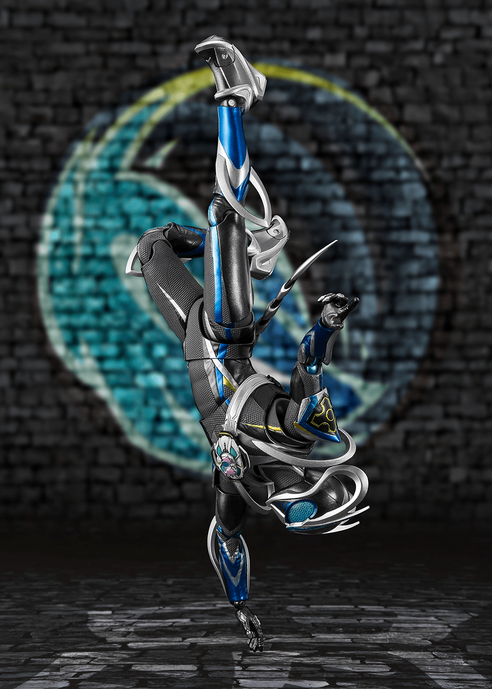 S.H.Figuarts Kamen Rider MY-TH Action Figure
