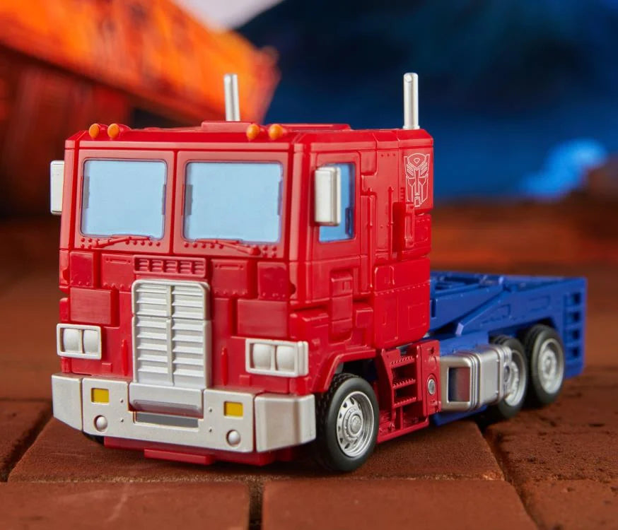 The Transformers: The Movie Studio Series 86-31 Commander Class Optimus Prime Action Figure