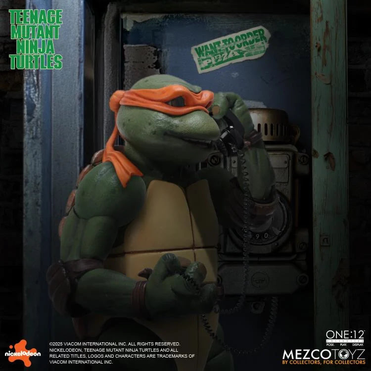 Mezco One:12 Collective Teenage Mutant Ninja Turtles 1990 Movie Deluxe Box Set