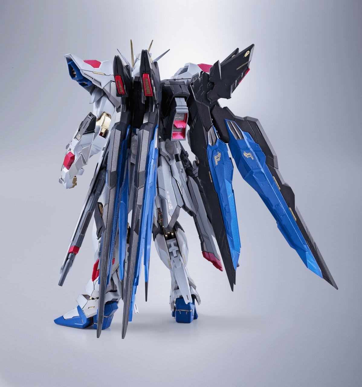 METAL BUILD Strike Freedom Gundam Mobile Suit Gundam SEED Destiny Figure by Tamashii Nations