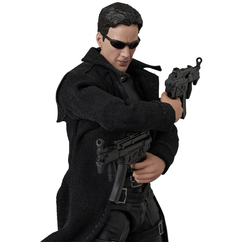 MAFEX Neo submachine gun action pose