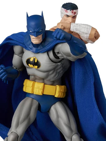 MAFEX No.333 Batman Recollection Blue Ver. Batman and injured Bruce Wayne display options
