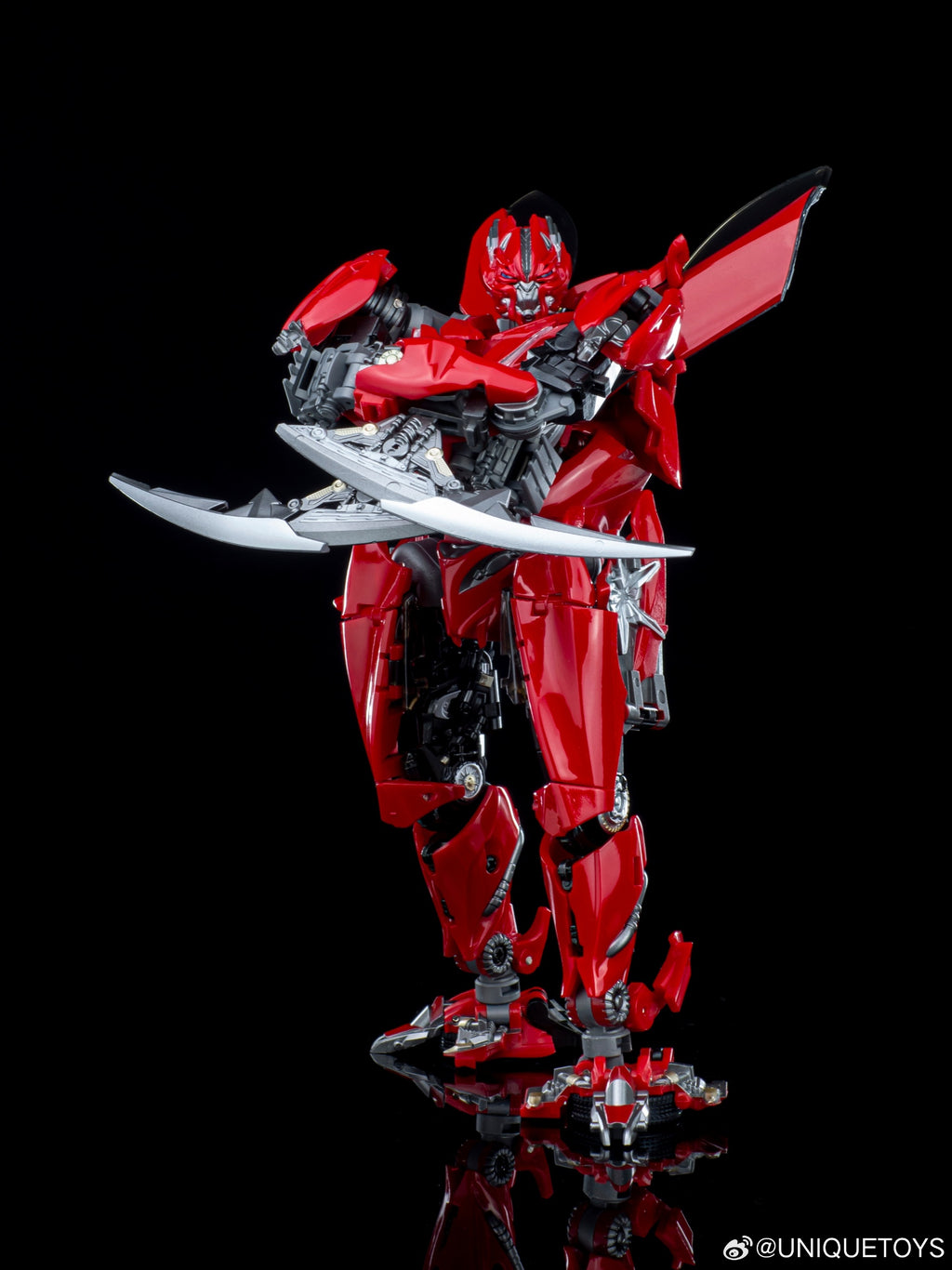 Unique Toys R-06 Red Dasher (DOTM Dino)