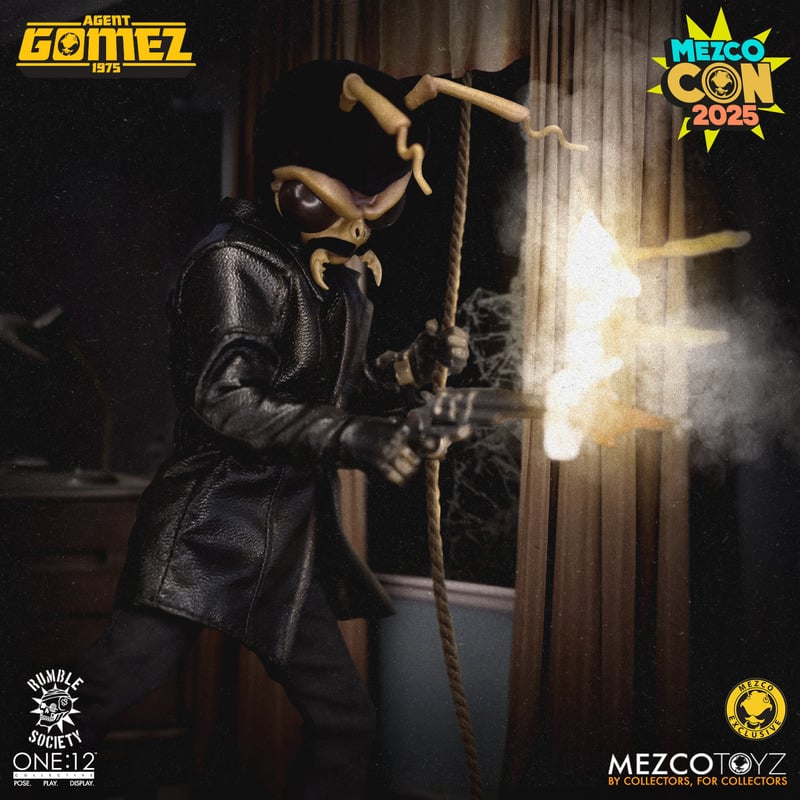 Mezco One:12 Collective Agent Gomez 1975 - Pre-Owned