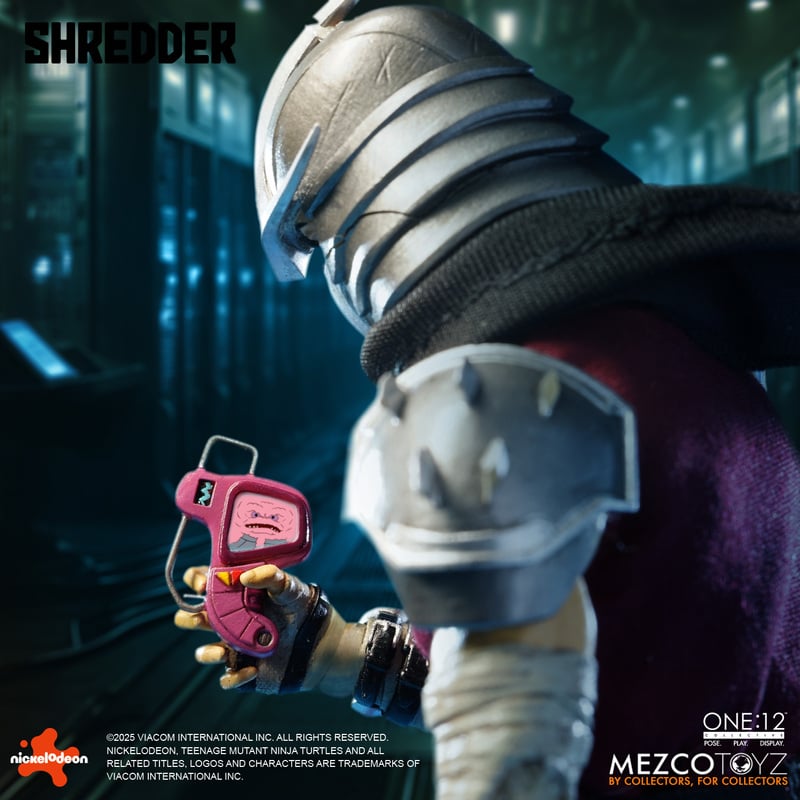 Mezco One:12 Collective Shredder Teenage Mutant Ninja Turtles Action Figure