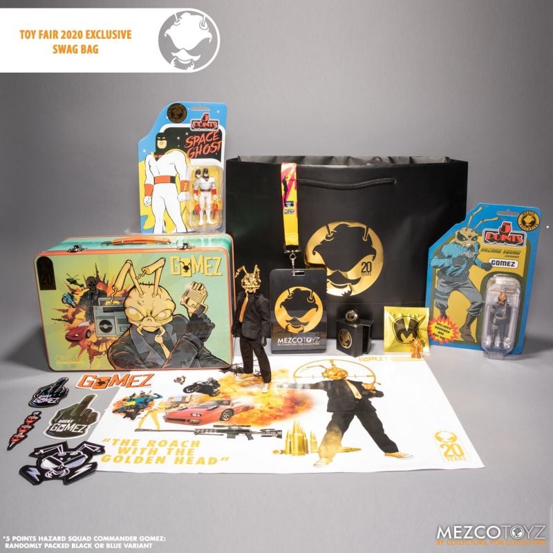 Mezco Summer 2021 Convention Exclusive Box Set Gomez The Roach with the Golden Head