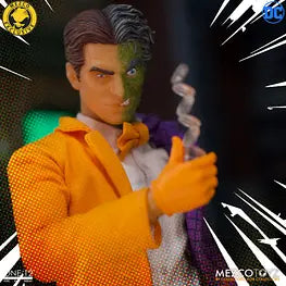 MEZCO ONE:12 COLLECTIVE | Golden Age Batman vs Two-Face Boxed Set